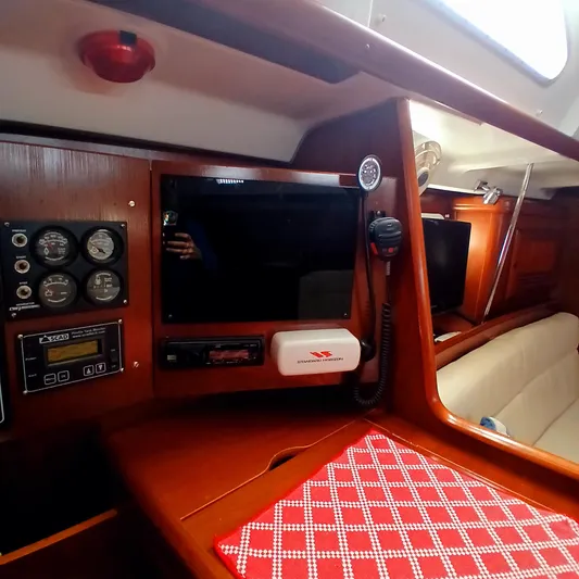 Daydreams II Yacht Photos Pics 