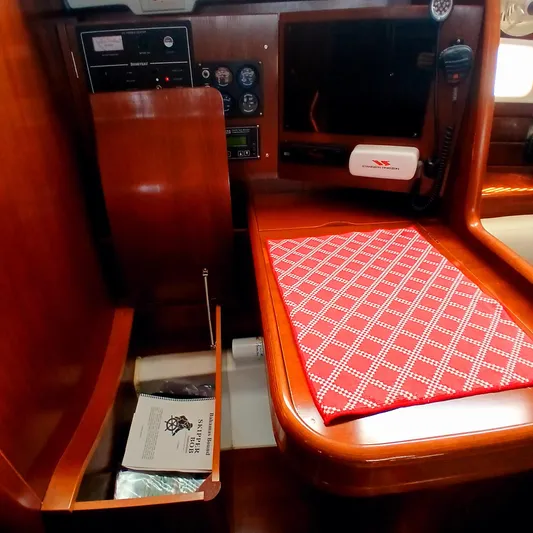 Daydreams II Yacht Photos Pics 