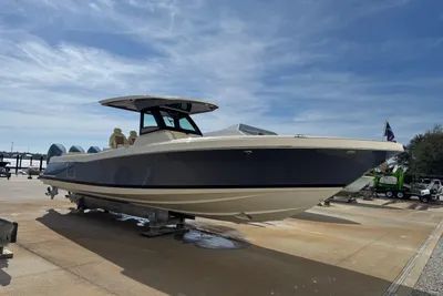 Chris-Craft Catalina 34