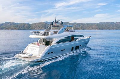 Yacht