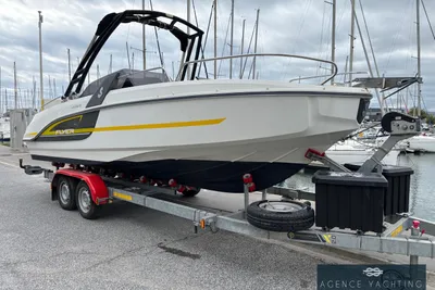 2017 Beneteau Flyer 6.6 Sportdeck