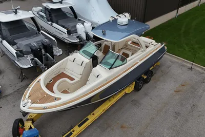Chris-Craft 35 Launch GT