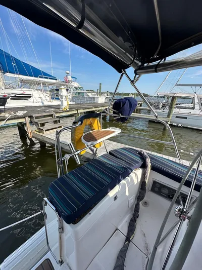 Four Girls No Buoys Yacht Photos Pics 