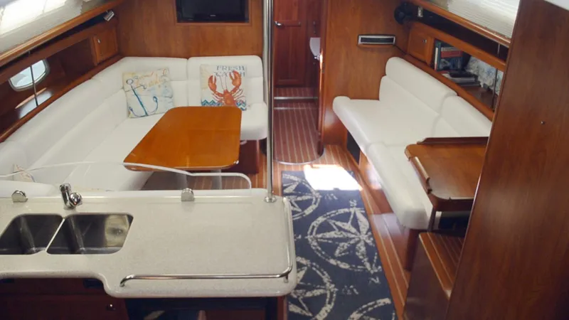 Four Girls No Buoys Yacht Photos Pics 