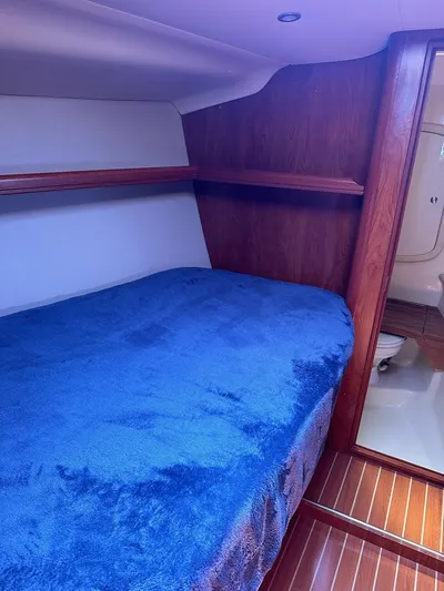 Four Girls No Buoys Yacht Photos Pics 