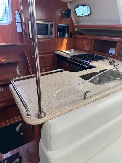 Four Girls No Buoys Yacht Photos Pics 