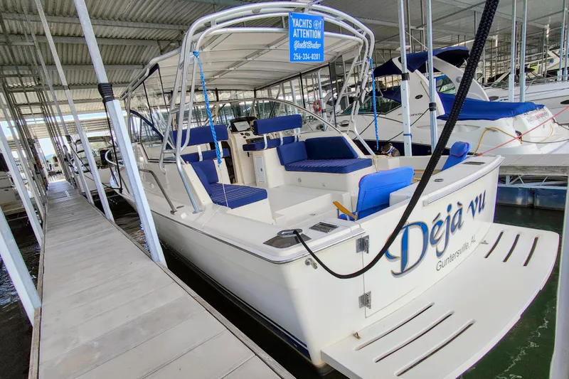 Deja Vu Yacht Photos Pics Port qtr.