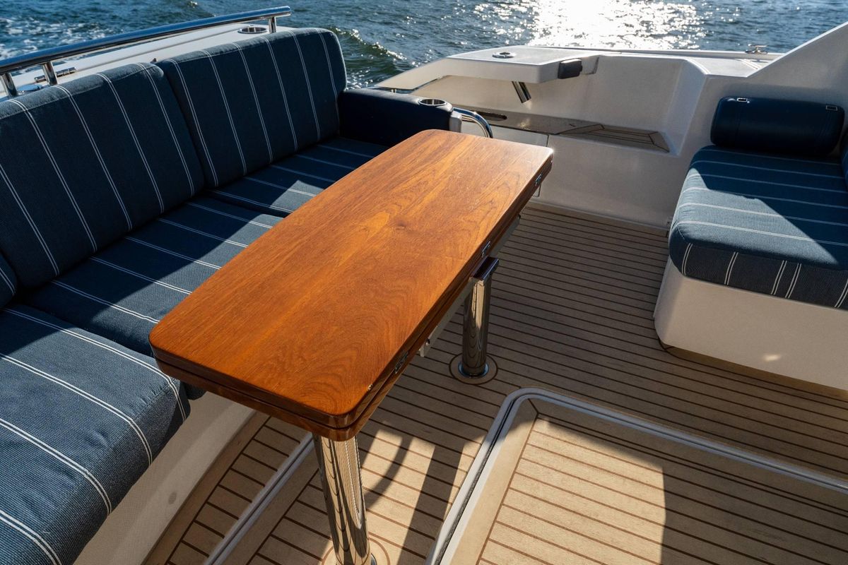 2015 Tiara Yachts 45 
