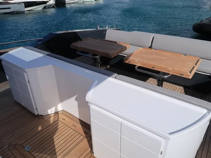  Yacht Photos Pics IMG_5084