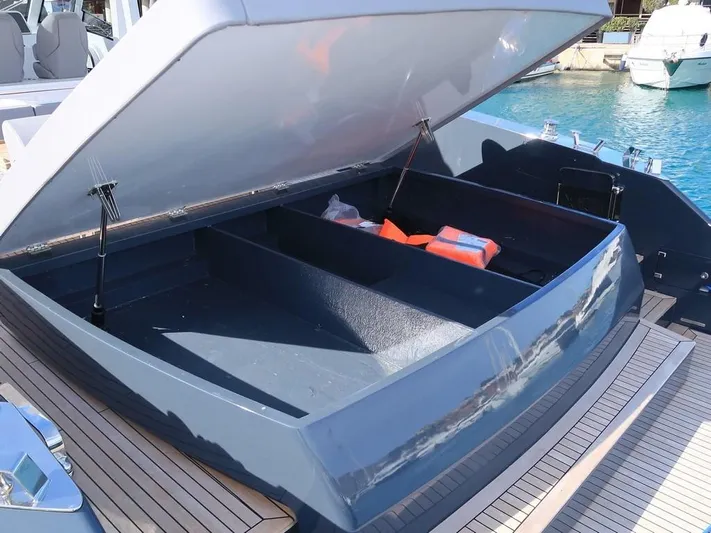  Yacht Photos Pics IMG_5089