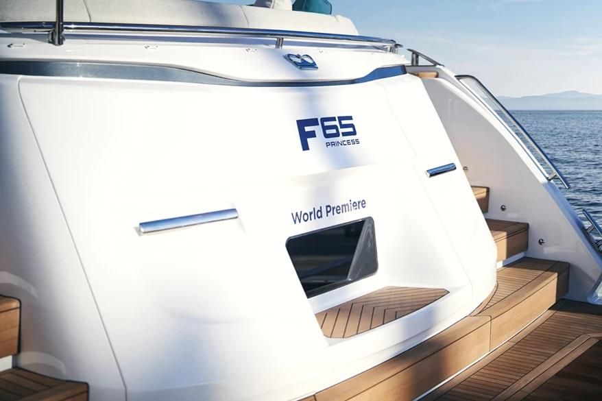 2024 Princess 66 