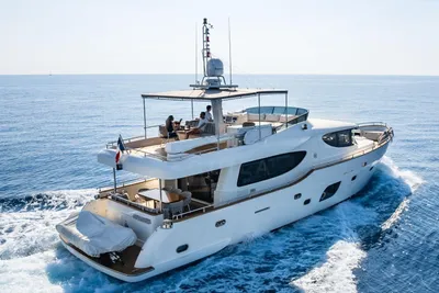 Explorer trawler 67-70´