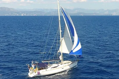 Feeling 44 Lift Keel