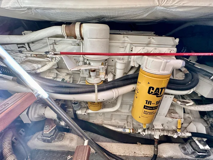 Aquila II Yacht Photos Pics Engine Starboard