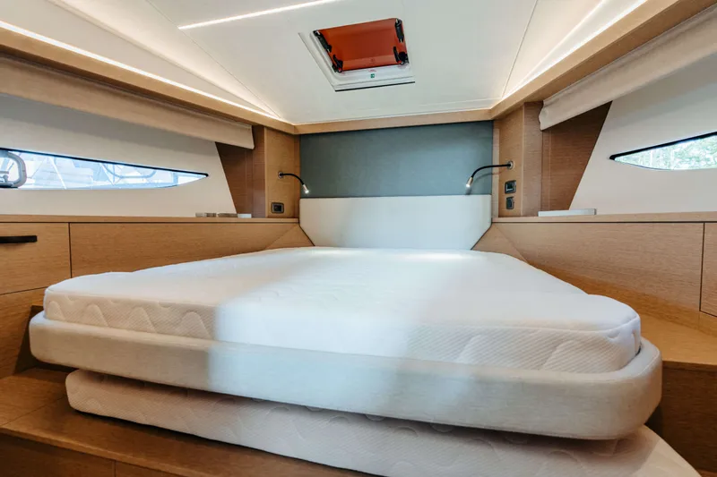 420 Yacht Photos Pics 