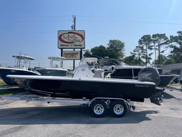 2023 Tidewater 2110 Bay Max