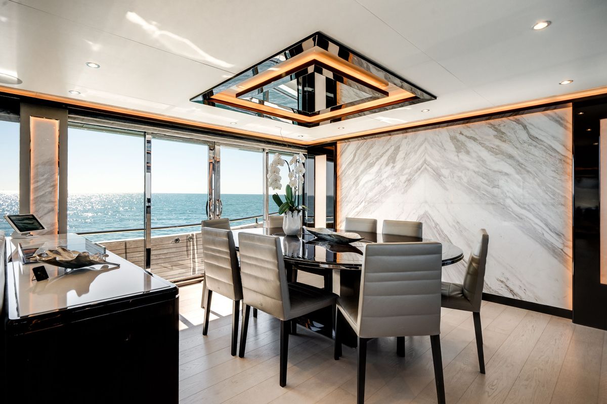 2022 Ocean Alexander 120 