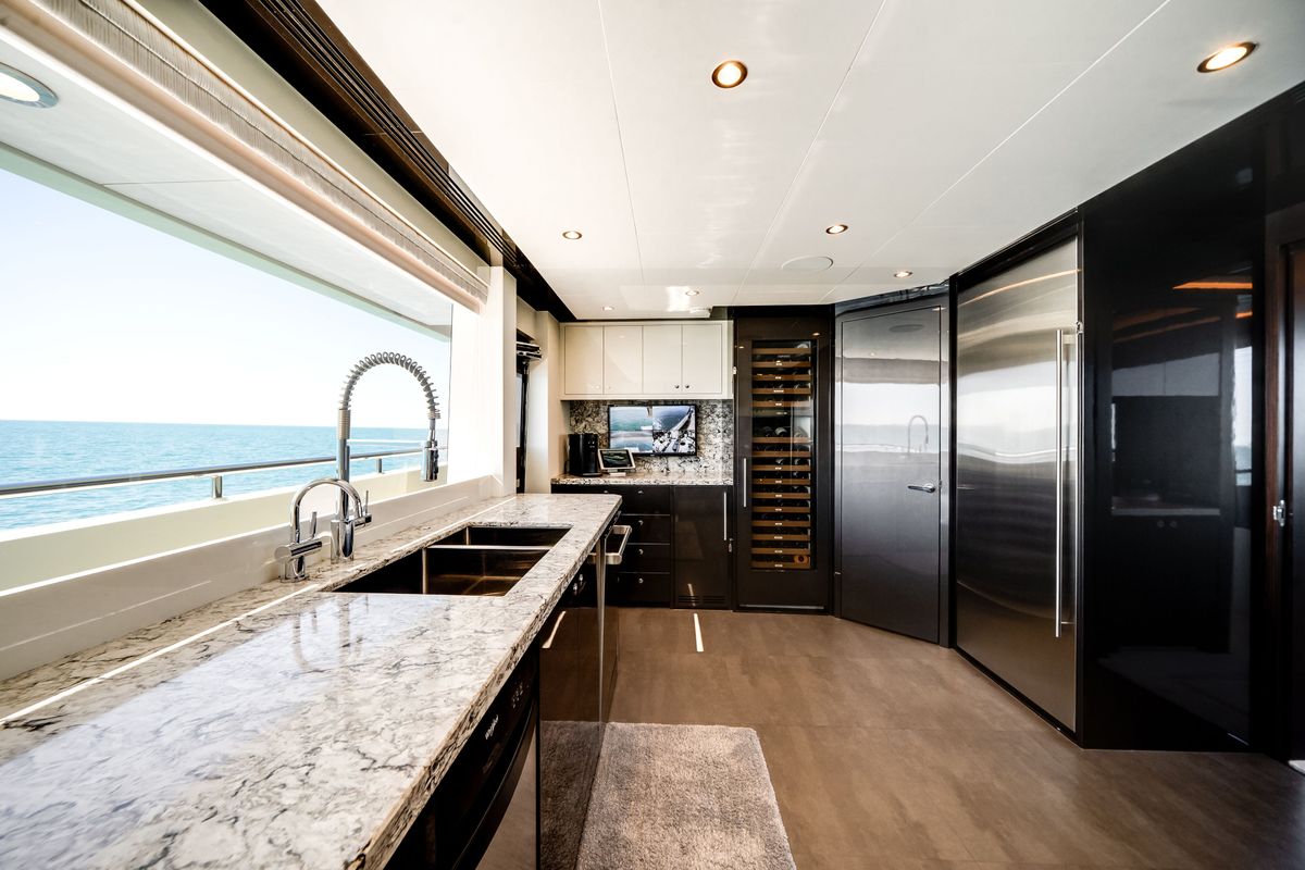 2022 Ocean Alexander 120 