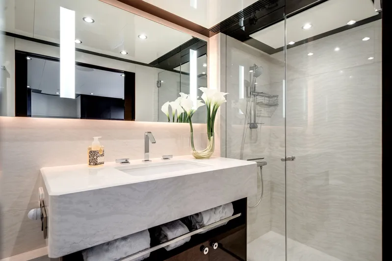 Dreams Yacht Photos Pics 