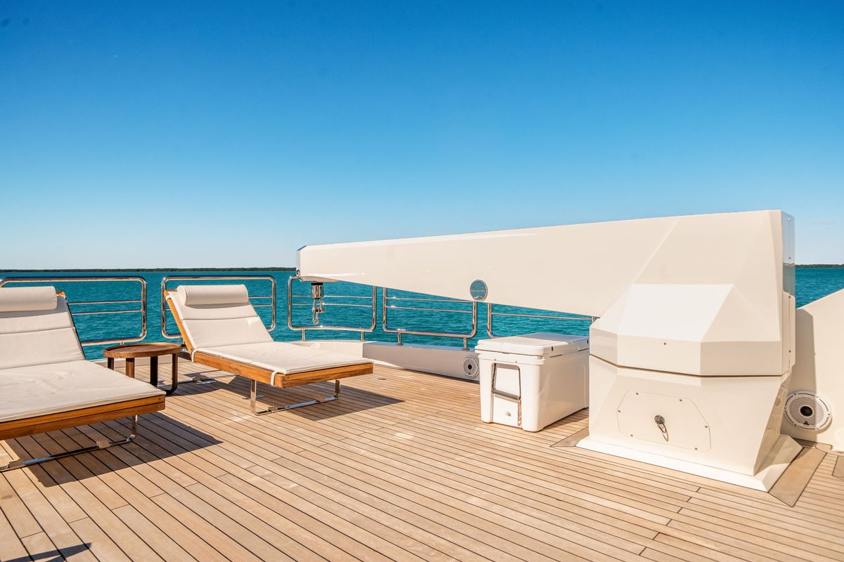 2022 Ocean Alexander 120 