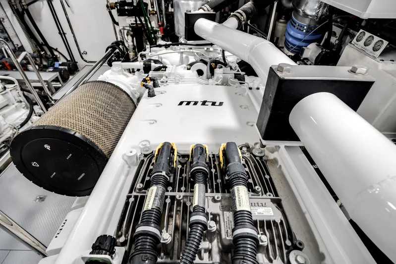 Dreams Yacht Photos Pics 