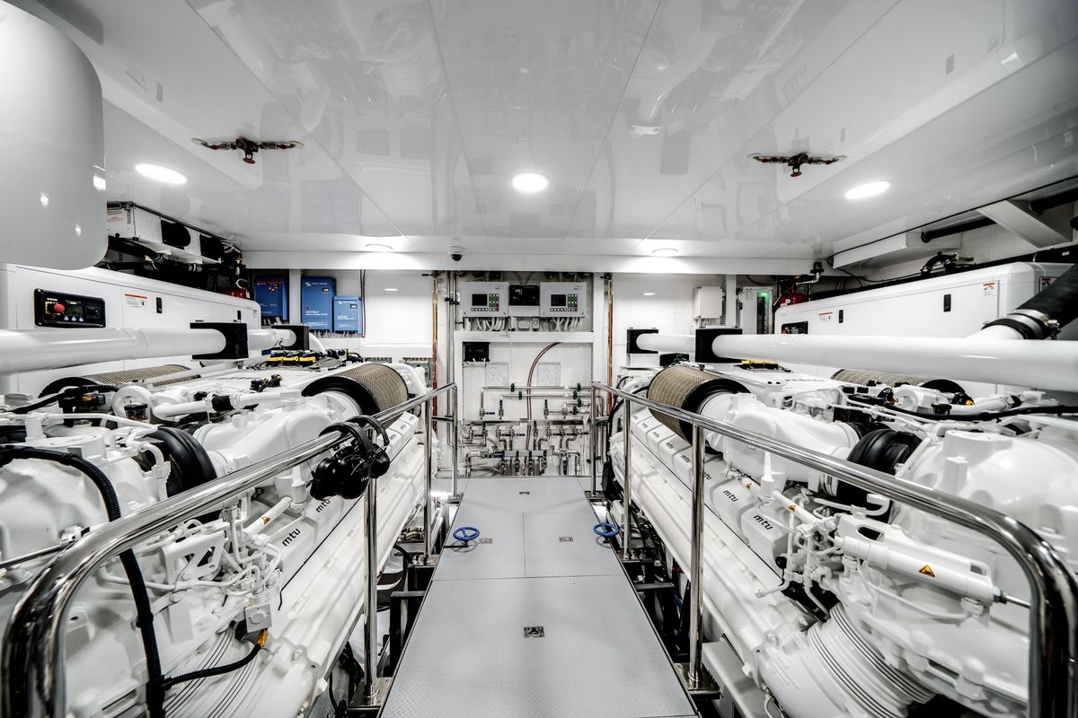 2022 Ocean Alexander 120 