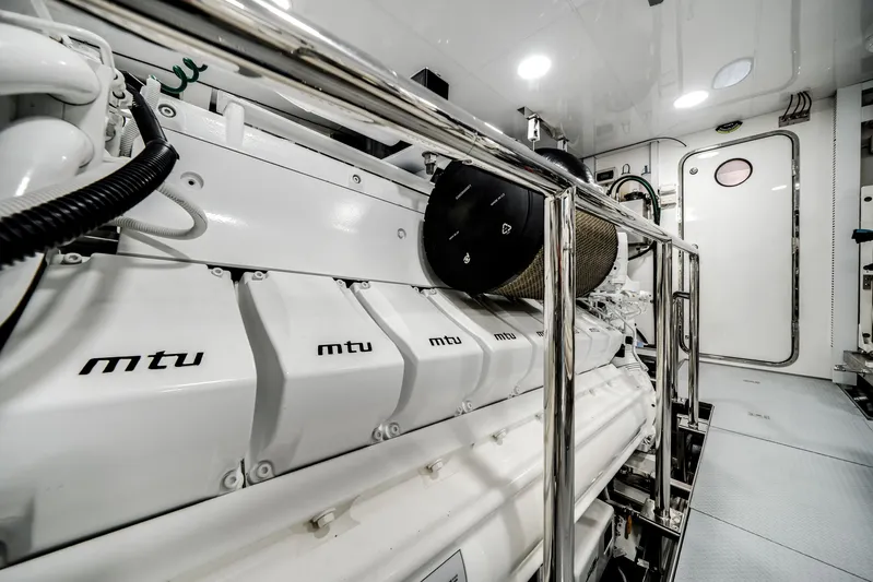 Dreams Yacht Photos Pics 