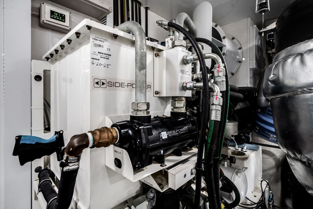 2022 Ocean Alexander 120 