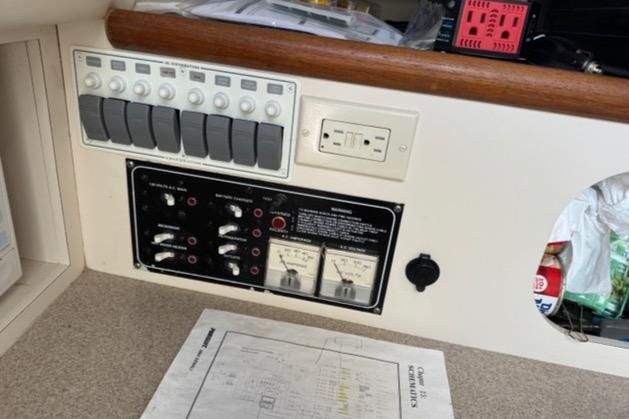 2002 Pursuit 2865 Denali