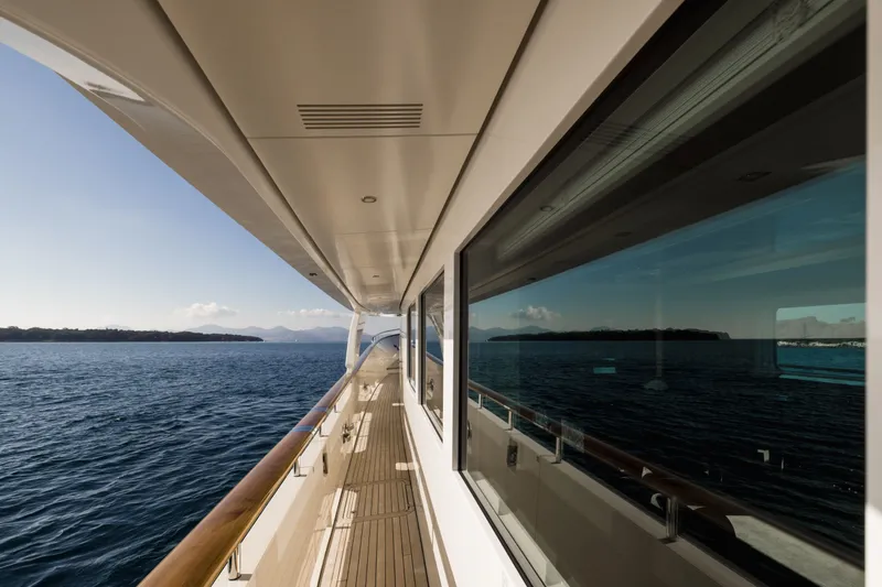 Orizzonte Yacht Photos Pics 