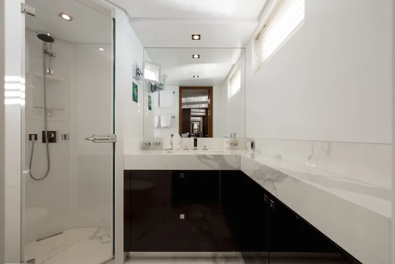 Orizzonte Yacht Photos Pics 