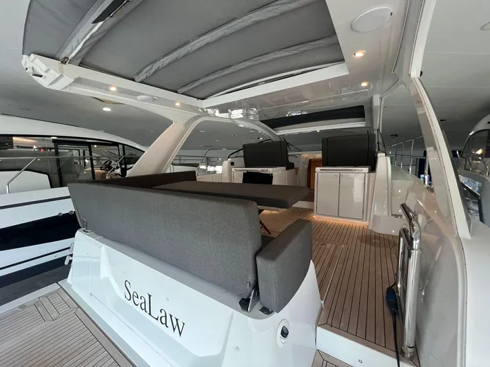 Sealine S390 Yacht Photos Pics 