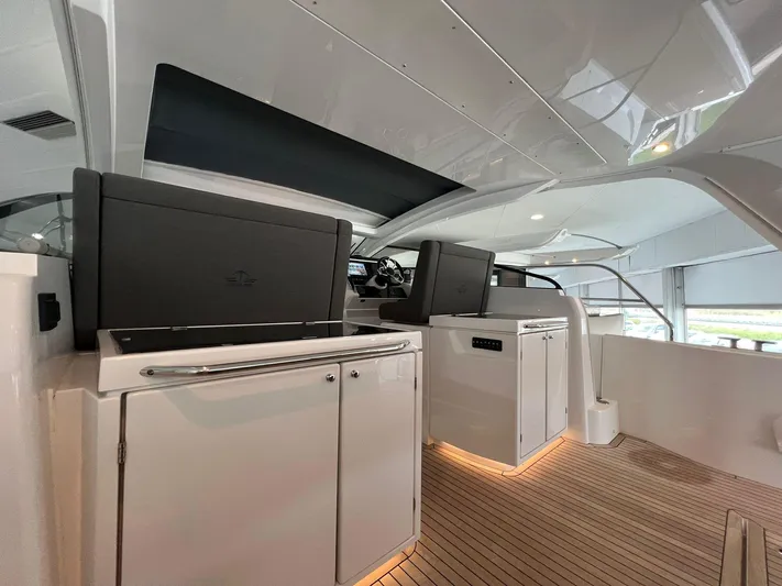 Sealine S390 Yacht Photos Pics 2022 Sealine S390 yacht interior with sleek design and modern amenities.