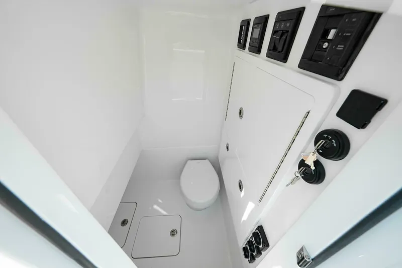 Emily Ann Yacht Photos Pics 2025 Valhalla Boatworks 29 Center Console - Head