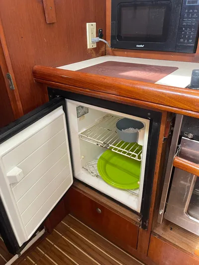 Argo Yacht Photos Pics 