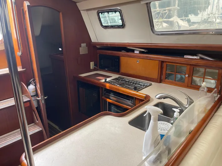 Argo Yacht Photos Pics 