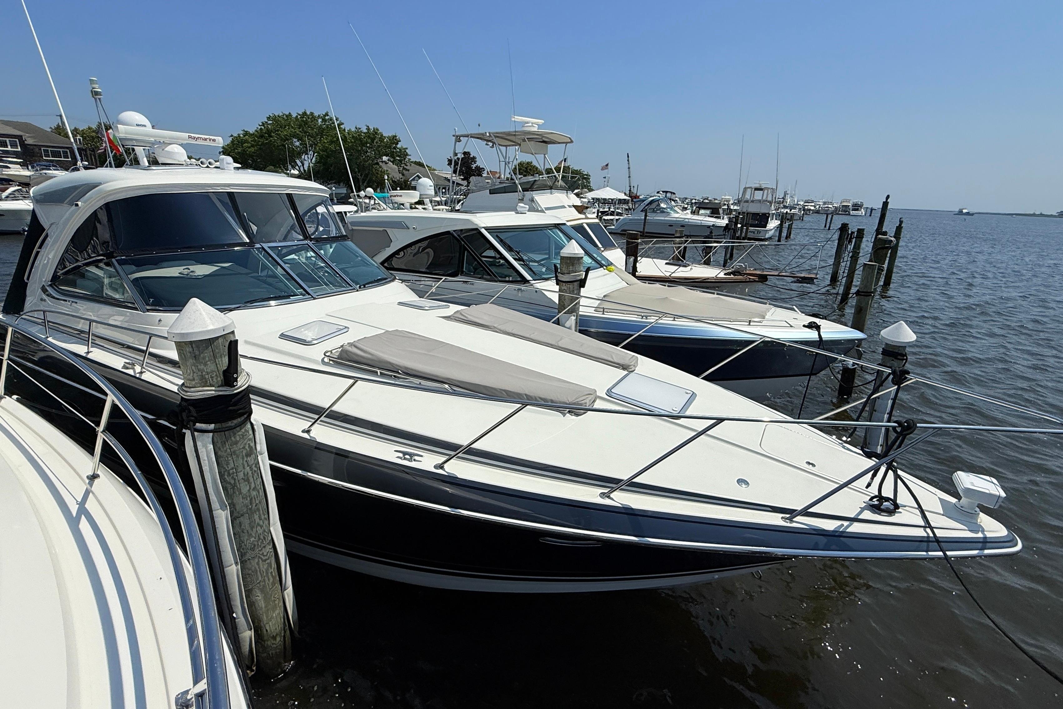 Formula 40 Performance Cruiser