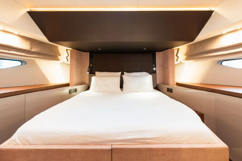 X60 Yacht Photos Pics 