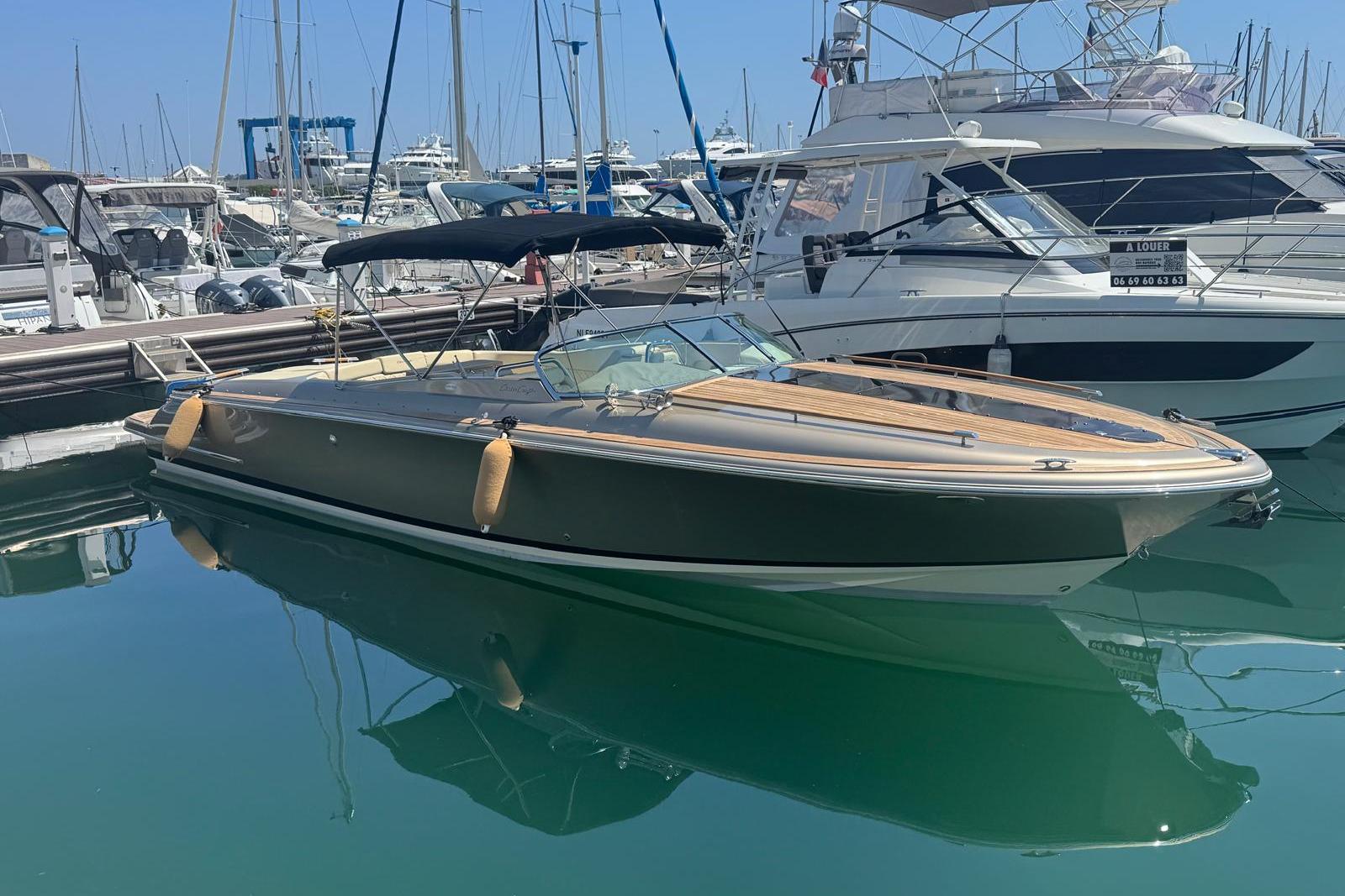 2016 Chris-Craft Corsair 32