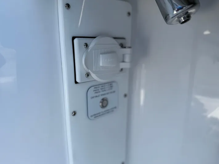  Yacht Photos Pics 2025 Everglades 285 Center Console boat electrical outlet detail.