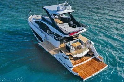 2026 Fairline Squadron 58