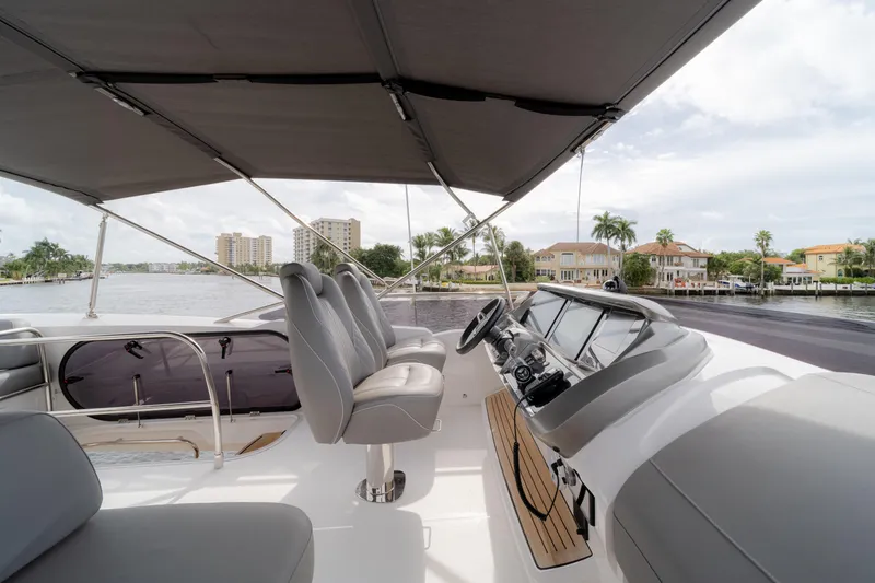 Basecamp Yacht Photos Pics 