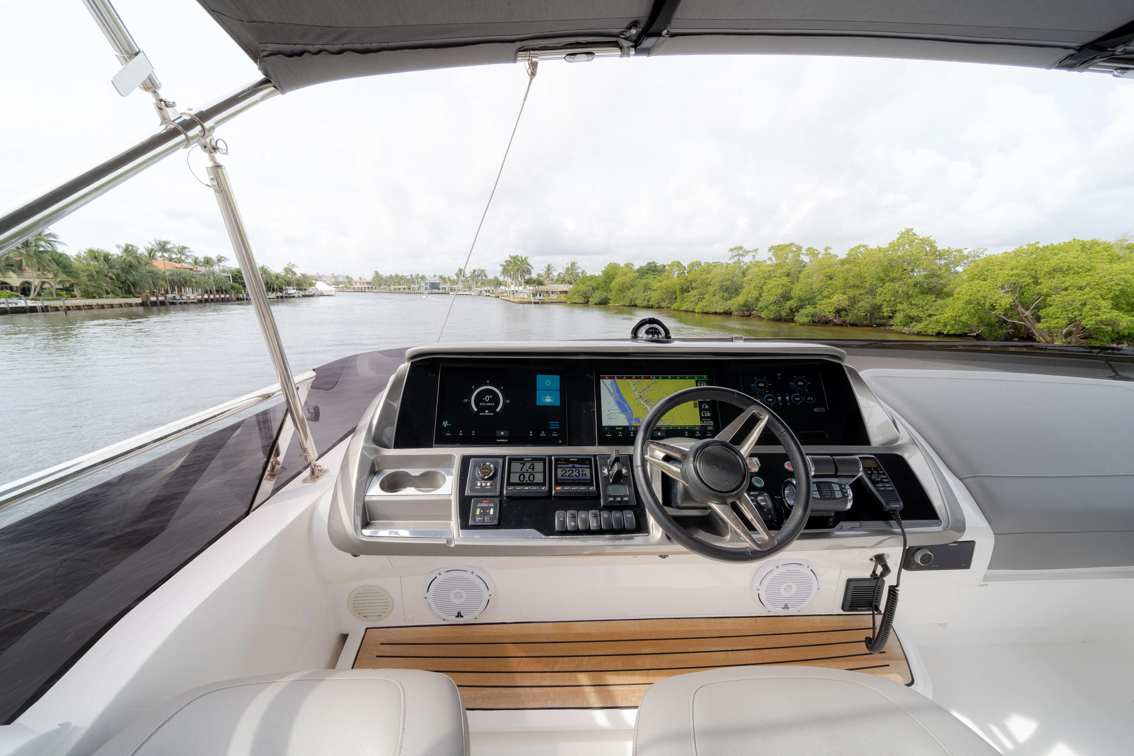 Basecamp Yacht Photos Pics 