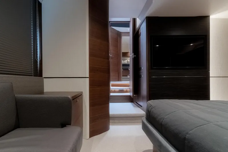 Basecamp Yacht Photos Pics 