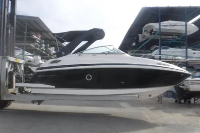 Regal 28 Express