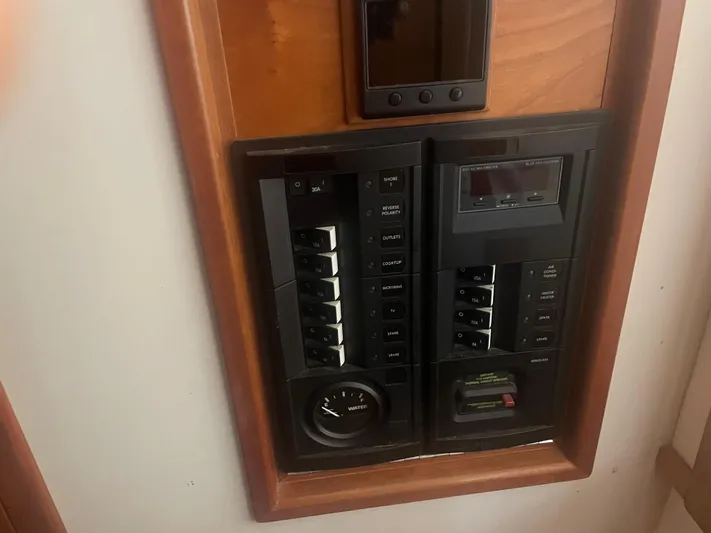 Wharf Rat Yacht Photos Pics 