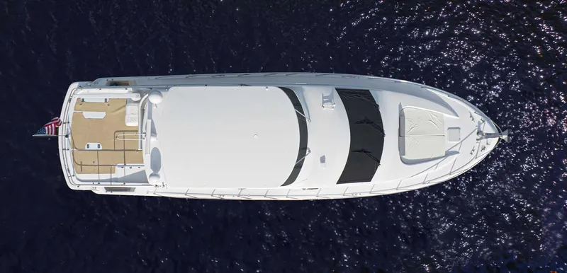 Pilot Lounge (name Reserved) Yacht Photos Pics 