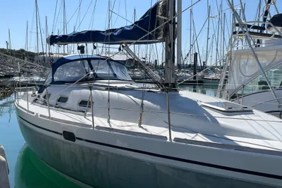 2001 Universal Yachting UNIVERSAL 40