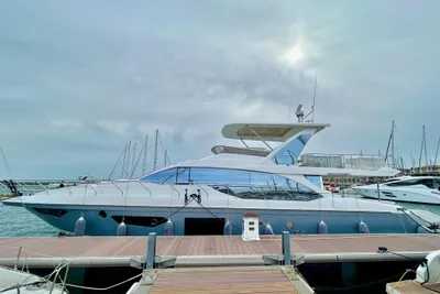 2021 Azimut 66 Flybridge