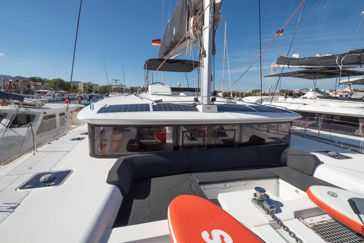 2020 Lagoon 45 